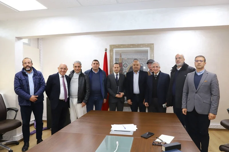 وزير الصحة يطمئن الصيادلة: فتح رأسمال الصيدليات ليس مطروحاً حالياً