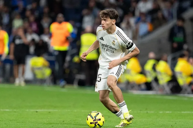 موهبة ريال مدريد تياغو بيتارش يفتح باب التساؤل حول مستقبله الدولي بين المغرب وإسبانيا