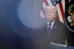 حرب إيران تدخل أسبوعها الثاني وسط حسابات معقدة لواشنطن وتل أبيب