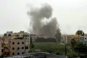 ترامب يهدد إيران بضرب الجسور ومحطات الطاقة في ظل تصعيد شامل بالشرق الأوسط