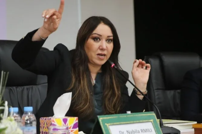 اتفاق بالدار البيضاء لتوحيد أجور عمال النظافة ضمن صفقات التدبير المفوض