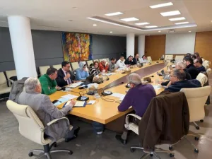 التقدم والاشتراكية يدعو لحذف الساعة الإضافية ويتابع قضية حسن أومريبط