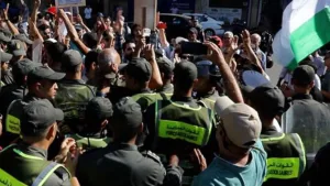 سلطات طنجة تمنع وقفة تضامنية مع الأسرى الفلسطينيين لعدم استيفاء الشروط القانونية