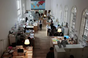 المغرب يتقدم في مؤشر حرية الصحافة مع استمرار تحديات بنيوية