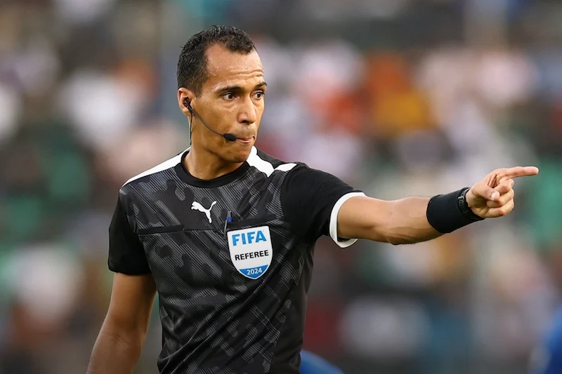 طاقم تحكيم موريتاني يقود ذهاب نصف نهائي دوري أبطال إفريقيا بين الجيش الملكي ونهضة بركان