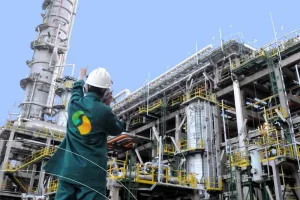 تصريحات بنعلي حول “سامير” تعيد النقاش بشأن قدرات التخزين النفطية