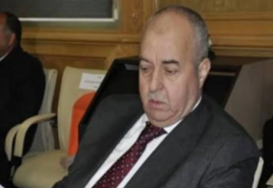 الدريوش :    صراع سياسي محتدم قبيل الانتخابات التشريعية المرتقبة … مكنيف يسعى لهزم أشن والخلفيوي !