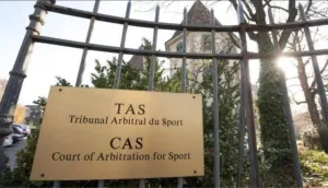 لوموند :    ملف المغرب أمام الطاس سيجرد السنغال نهائيا من لقب كأس أمم إفريقيا ويمنحه للمغرب !