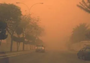 نشرة إنذارية :    رياح قوية وغبار بعدد من أقاليم الجهة الشرقية والجنوب الشرقي غداً الخميس