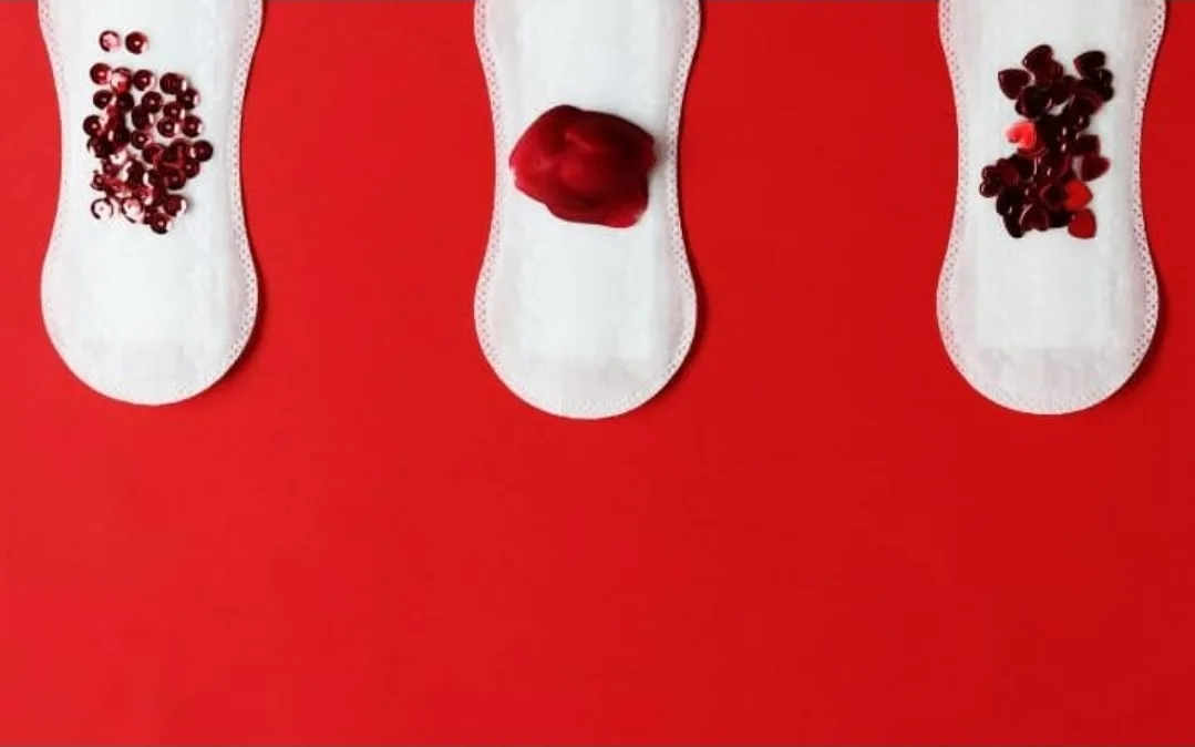 إسبانيا تكسر التابوهات: إجازة مرضية مدفوعة لآلام العادة الشهرية تُشعل نقاشًا أوروبيًا واسعًا