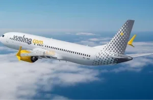 الناظور :  “فولينغ للطيران” تطلق خطًا جويًا جديدًا بين برشلونة ومطار العروي وتعزز حضورها في المغرب