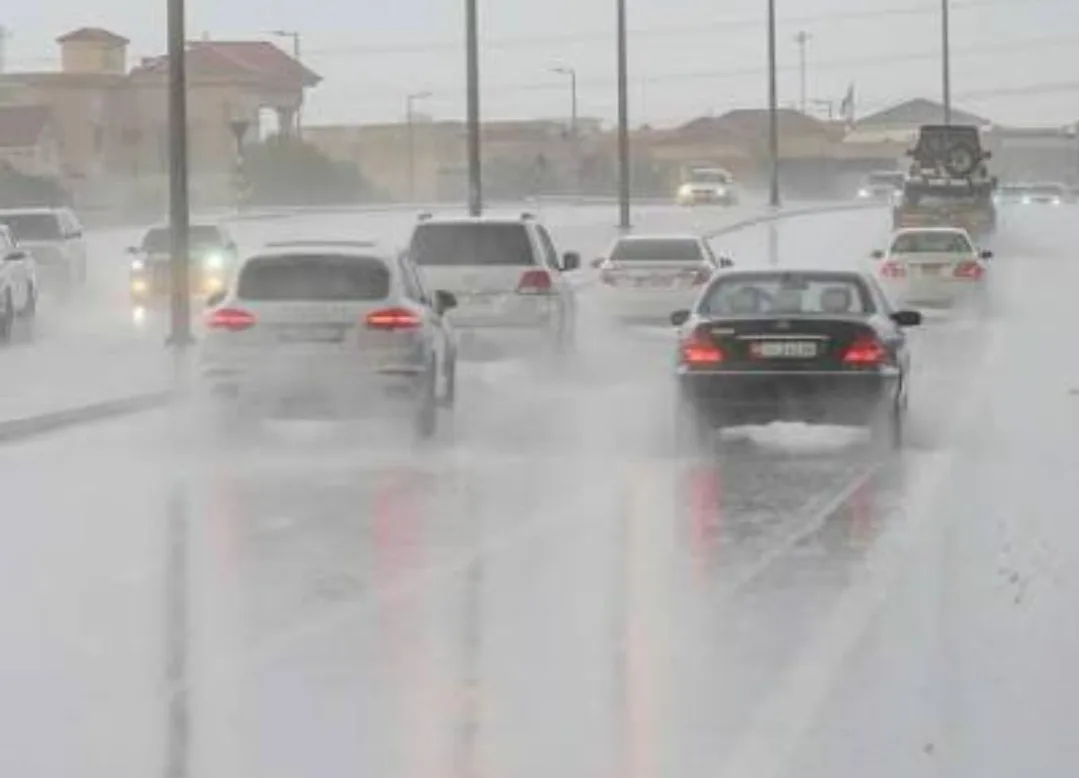 نشرة إنذارية :    أمطار رعدية قوية وبَرَد مرتقب بعدد من أقاليم الجهة الشرقية والريف والشمال والاطلس