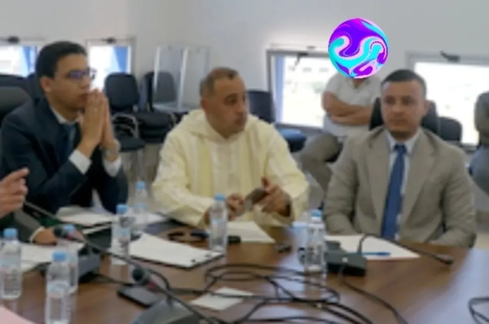 الحسيمة :   دعوات إلى وزارة الداخلية لفتح تحقيق في اختلالات التعمير بإمزورن وسط حديث عن تقاعس في تفعيل المراقبة على المستوى المحلي والإقليمي