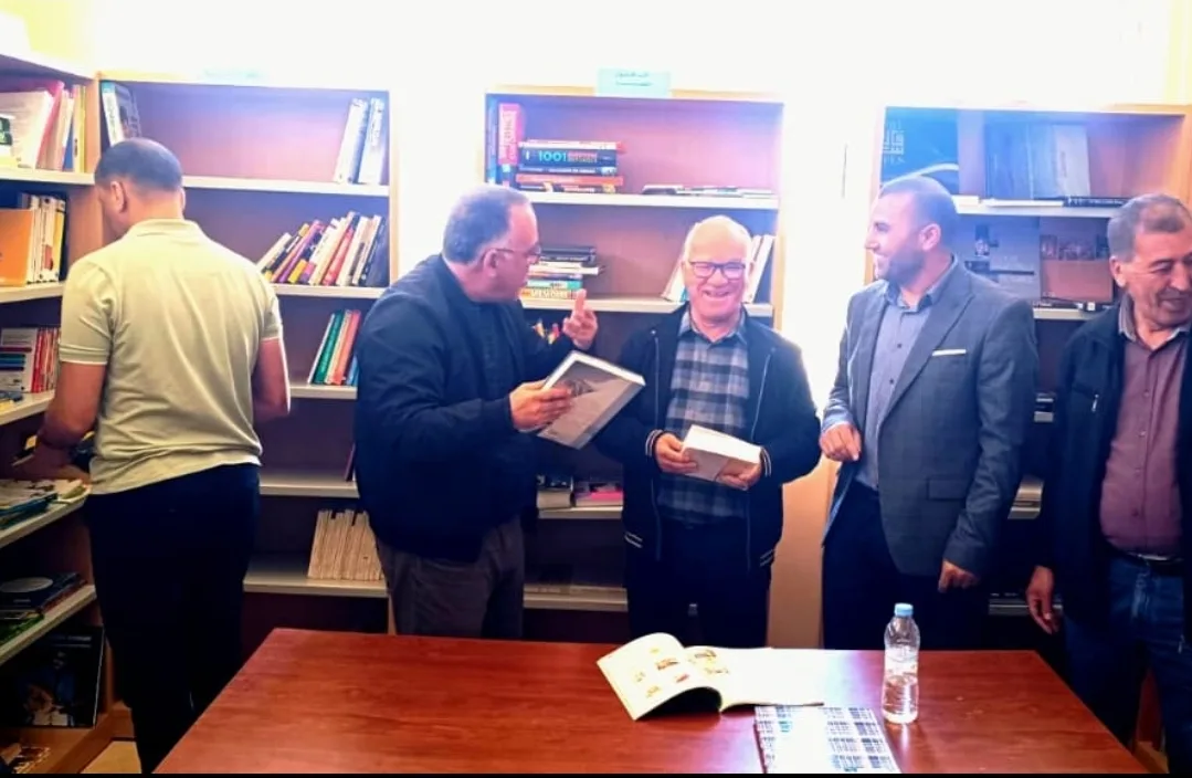 الحسيمة :    افتتاح مكتبة عمومية بجماعة بني عمارت لتعزيز الفعل الثقافي وتشجيع القراءة