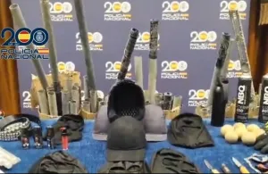 إسبانيا :     سكاكين وعصي وسلاسل و95 قضيبًا حديديًا تهزّ الأجواء قبل نهائي كأس الملك في إشبيلية… ترسانة خطيرة واعتقال عشرات الألتراس