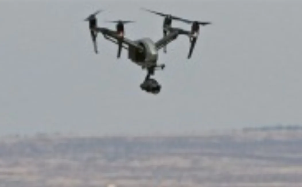 وجدة :    عمليات نوعية للدرك الملكي ببني درار وبني خالد تكشف شبكات تهريب المخدرات عبر “الدرون” نحو الجزائر