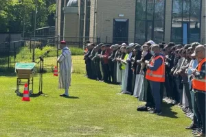 مأساة تهز هولندا .. 1500 شخص شاركوا في تشييع مهيب للطفلة المغربية نور وسط استمرار التحقيقات مع والدتها في جريمة مقتلها