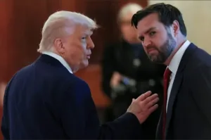 ترامب يفجّر مفاجأة دبلوماسية :     إلغاء رحلة 18 ساعة إلى باكستان ويهاجم محادثات بلا نتائج