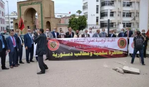 العدول يعودون إلى مكاتبهم ويعلّقون الإضراب ويستأنفون العمل