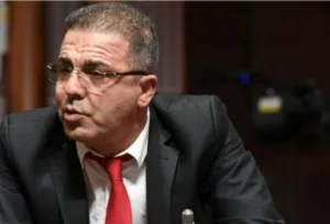 طنجة :    بني مكادة بين ضغط التهميش و”تجاوزات الخطاب السياسي” … حين يضيع ترتيب الأولويات