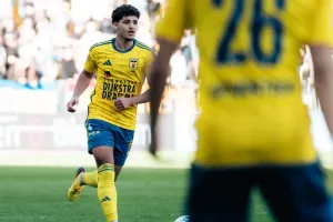 إسماعيل باعوف ينافس على جائزة أفضل لاعب في الدرجة الثانية الهولندية