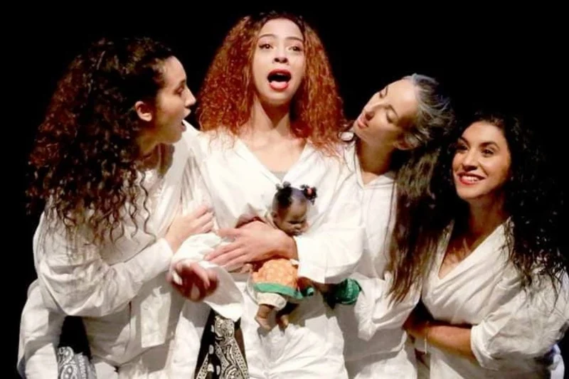 “بريندا” تعود إلى الخشبة المغربية لطرح قضايا التحرش والهشاشة الاجتماعية