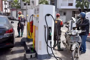 هدنة الشرق الأوسط تخفض أسعار النفط وتنعش آمال المغاربة بانفراج كلفة المعيشة