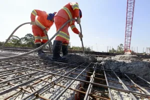 أملاك الدولة تُلزم الجماعات بتسوية وضعية مرافق مشيّدة فوق أراضٍ عمومية