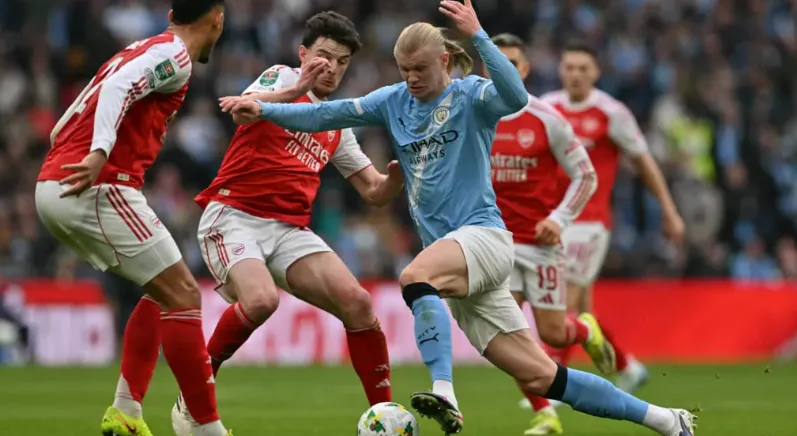 صراع القمة والإنقاذ يشتعل في الدوري الإنجليزي قبل جولة حاسمة