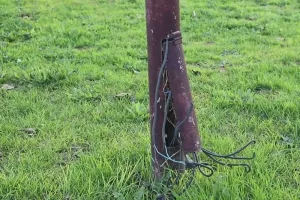 مصرع طفل بصعقة كهربائية بمرتيل يثير دعوات للتحقيق ومحاسبة المسؤولين