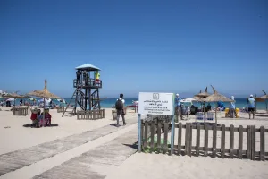 تلوث الشواطئ يثير القلق بجهة الشمال رغم تحسن المؤشرات الوطنية