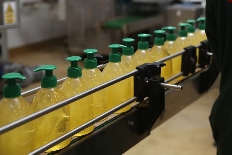 مجلس المنافسة يرصد ارتفاع أسعار البلاستيك ويواصل تتبع تأثيرات المحروقات على القطاعات المرتبطة