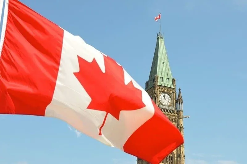 ارتياح واسع لمغاربة كندا بعد دعم أوتاوا لمخطط الحكم الذاتي