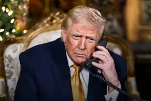 ترامب يربط وقف إطلاق النار مع إيران بانتعاش اقتصادي وعودة الملاحة في هرمز