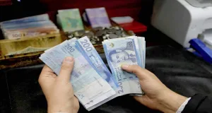 الجمارك تحجز 181 مليون درهم من العملات الأجنبية
