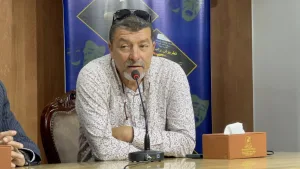 بوزكو ينتقد إبعاد أعمال ريفية عن مهرجان الناظور الدولي للمسرح