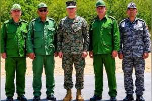 اجتماع عسكري أمريكي كوبي في غوانتانامو رغم تصاعد التوتر