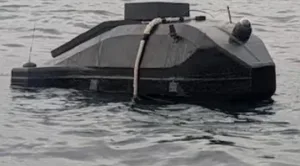 درون بحري على شكل سيارة يظهر في مضيق جبل طارق … لغز تحت الماء يربك الأمن الإسباني ويثير شبح جيل جديد من تهريب المخدرات