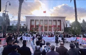 القنيطرة :     اعتقالات يشعلان غضب طلبة جامعة ابن طفيل أمام البرلمان