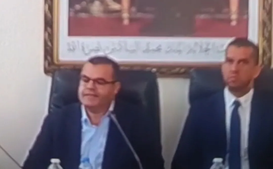 الناظور :    جماعة بني شيكر … غيابات واسعة في دورة ماي وأسئلة تطرح حول الانضباط والمساءلة