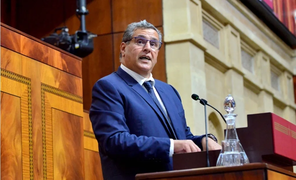 حكومة عزيز أخنوش تحت النار … تقرير الحسابات يفضح وعودا تبخرت وواقعاً يزداد سوءاً