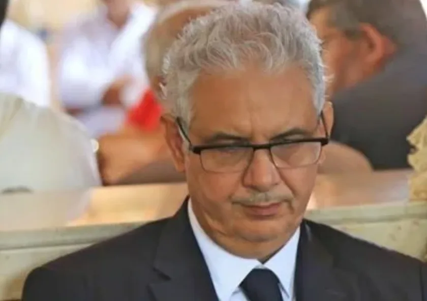 الناظور :       اجتماع ساخن داخل حزب الاستقلال ينتهي برفض تزكية رفيق مجعيط وتهديدات بالاستقالة الجماعية