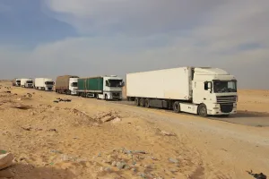 شاحنات مغربية عالقة في مالي وسط تصاعد أمني وتحرك دبلوماسي عاجل