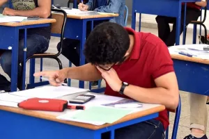 البكالوريا ترفع ضغط التلاميذ وخبراء يدعون إلى تدبير هادئ للمرحلة