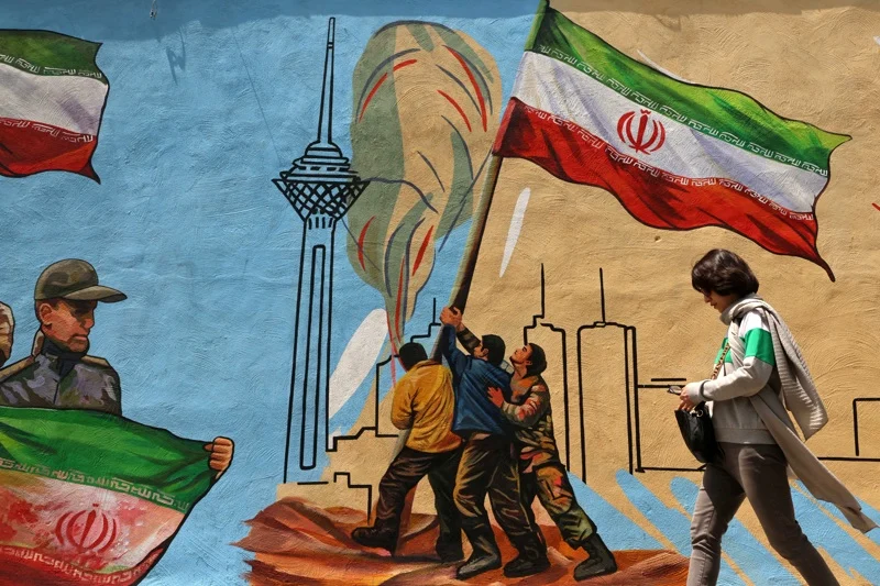 طهران تتهم واشنطن وتل أبيب بالسعي لإسقاط النظام