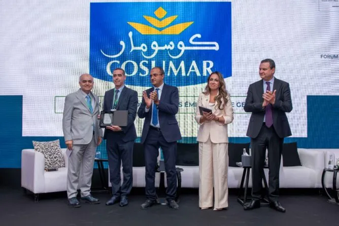 كوسومار تتوج بجائزة خفض الانبعاثات وتكشف عن مشروع استثماري لإزالة الكربون
