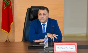 الدريوش :      قرار قضائي نهائي بعزل عضو بجماعة عين زورة يثير الجدل بسبب عدم تفعيله من طرف السلطة الإقليمية