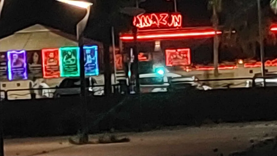 السعيدية:  “الأمازون” يوقظ المدينة حتى الفجر .. ملهى ليلي وخمور ودعارة داخل فضاء للتخييم يثير غضب السكان ويفجر مطالب بفسخ عقد الاستغلال