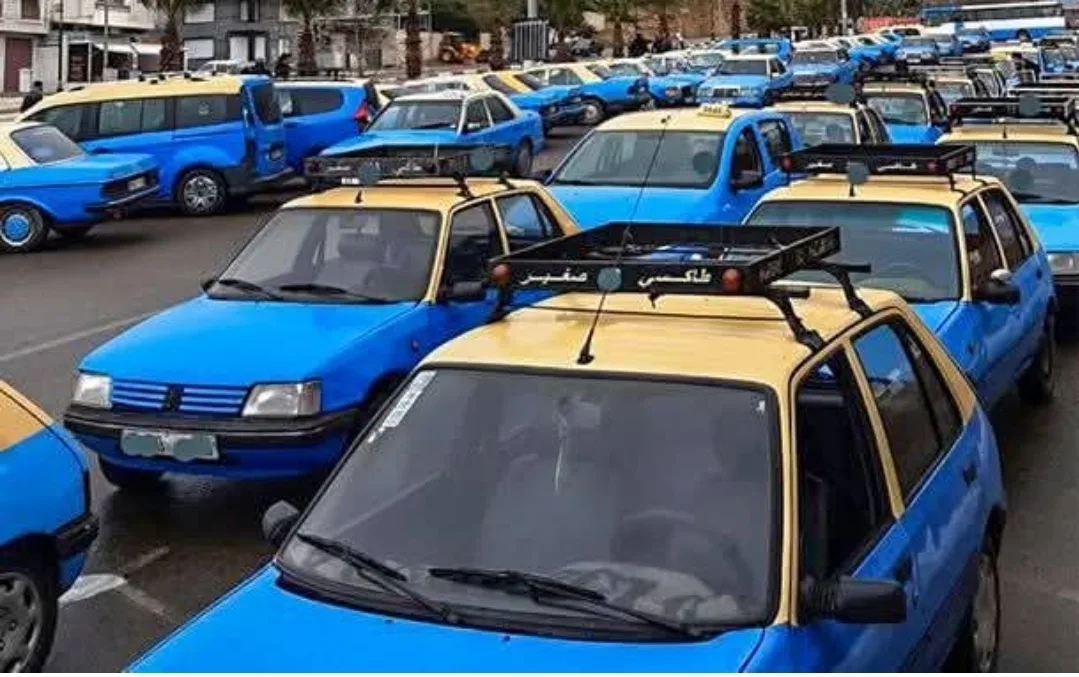 الحسيمة :    غضب متزايد من ارتفاع تسعيرة “الطاكسيات الصغيرة” ؟ ومطالب بتدخل لجان المراقبة