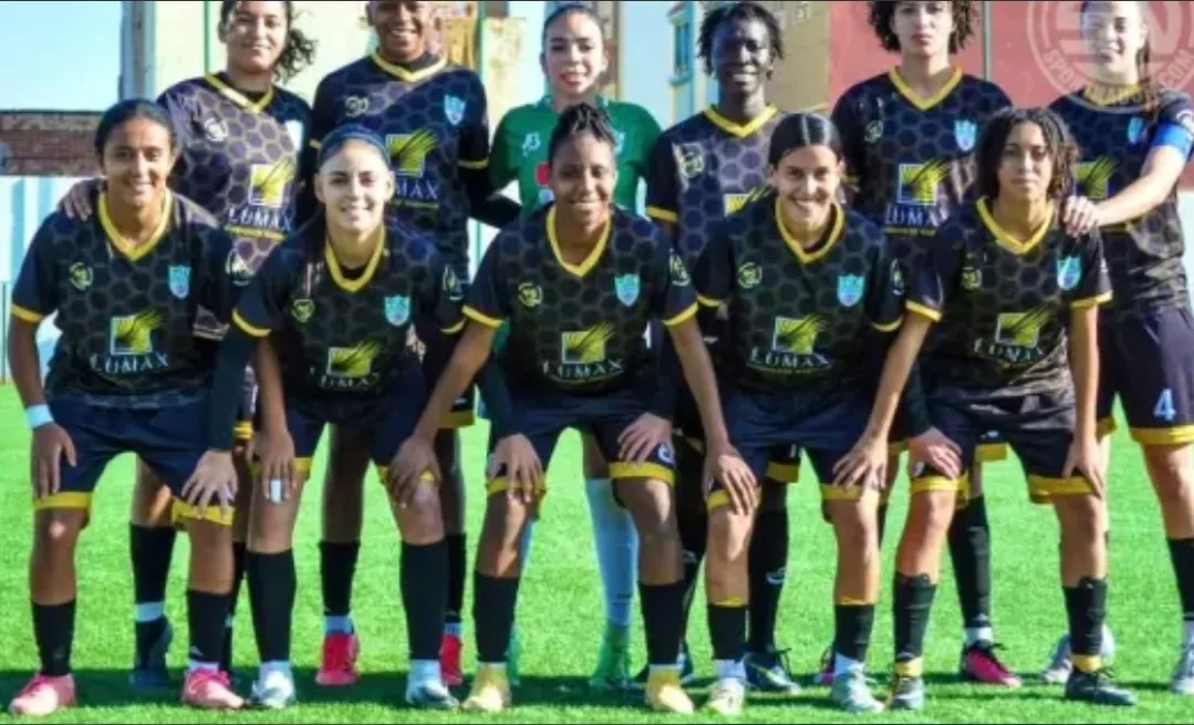 الناظور :     عامل الإقليم يكرم هلال الناظور لكرة القدم النسوية بعد صعود تاريخي إلى القسم الأول !